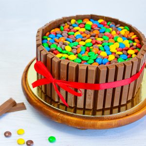 Kitkat & M&Ms Cake